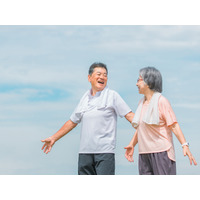 認知症リスク18％低下の可能性も！たった3分で全身400以上の筋肉を動かす「国民的運動」って？
