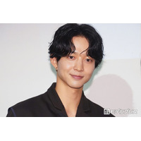 鈴木仁、人気俳優と撮影合間に喫茶店へ「大丈夫じゃなかったよ。バレていたし」【お前のほうからキスしてくれよ】
