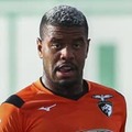 パーフェクト！権田の目の前で決まった「無回転コントロールミドル」