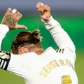 セルヒオ・ラモス、久保建英の前で決めた「超FK」がこれ