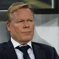 バルセロナ新監督か…クーマン氏、空港に到着する場面がこれ