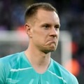 バルサGKテアシュテーゲン、手術へ　11月まで離脱か
