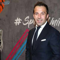 デル・ピエロ、誕生日をなかなか祝えない動画が話題 画像