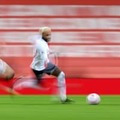 ネイマール、すげぇ！「股抜きからの超絶ミドル」にハット…格が違う男