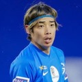伊東純也、今季5点目は伝家の宝刀「爆速裏抜け」ゴール