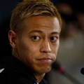 本田圭佑、「生配信」でポルティモネンセ移籍を発表