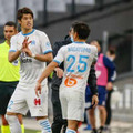長友、前半15分で酒井宏樹と負傷交代…マルセイユ監督が理由を説明する 画像