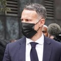 ギグス、裁判所で「3件の暴行容疑」に無罪主張
