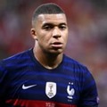 フランス、EURO2020敗退…“0ゴール”のエムバペを元代表選手が批判