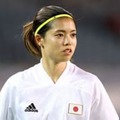長谷川唯、ウェストハム加入が決定！謎めいたメッセージ「アイロン」とともに