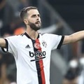 バルサ冷遇のピャニッチ、ベシクタシュ初戦7分でいきなり超アシスト！