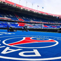 ファン猛反発！PSG、わずか1週間でフィル・コリンズ“復帰”を発表