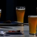 23歳のトゥウェンテサポ、「ビール48杯同時運び」がすごい