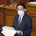 参院本会議の代表質問で答弁する岸田首相＝10日午前