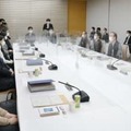 6日に開かれた安定的な皇位継承策を議論する有識者会議＝首相官邸