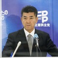 記者会見で質問に答える立憲民主党の泉代表＝24日午前、国会