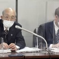 記者会見する山口邦明弁護士（左）＝14日午後、東京・霞が関の司法記者クラブ