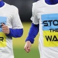 戦争反対のTシャツ拒否で炎上…「何千人も死んでる中東は無視か」とサッカー選手釈明