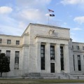 デジタルドルの課題をまとめた米連邦準備制度理事会（FRB）の本部＝1月、ワシントン（共同）
