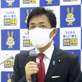 記者会見する国民民主党の玉木代表＝13日午前、福岡市