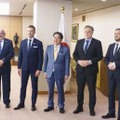 林外相、避難民受け入れ方針伝達 画像
