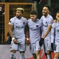 バルセロナ宿泊のホテルで、謎の「深夜の花火大会」。激しすぎる