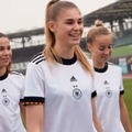 ドイツ女子代表、“7連覇”を目指すEURO2022に向けた新ユニフォーム発表！