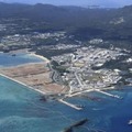 米軍普天間飛行場の移設先、沖縄県名護市辺野古沿岸部＝2月