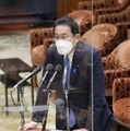 首相、沖縄の基地負担軽減に決意 画像