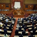 2022年度補正予算が可決、成立した参院本会議＝31日午後