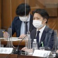 衆院憲法審査会で発言する「セーファーインターネット協会」の吉田奨専務理事＝2日午前、国会