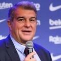 バルセロナ会長「補強する金がねぇ」