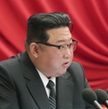 平壌で10日までに開かれた朝鮮労働党中央委員会拡大総会に臨む金正恩党総書記（朝鮮中央通信＝共同）