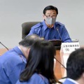 石川県の災害対策本部会議で指示する馳浩知事＝20日午後、石川県庁
