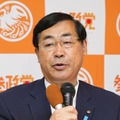 参政党の代表に就任し記者会見する松田学元衆院議員＝15日午前、東京都港区