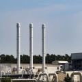 ドイツ側にある天然ガスのパイプライン「ノルドストリーム」の施設＝7月（ロイター＝共同）