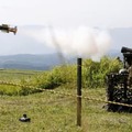 「01式軽対戦車誘導弾」を発射する陸上自衛隊員＝28日午前、熊本県山都町の陸上自衛隊大矢野原演習場