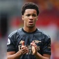 15歳で最年少デビューのアーセナルMFヌワネリ、外圧かけるな！と危惧する声も