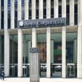 米ニューズ・コーポレーション本社＝2017年7月、ニューヨーク（共同）
