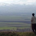カタールW杯観戦へ「徒歩1万キロ」挑戦の冒険家、イラン国境で行方不明に