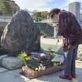 「被爆者の墓」で反核祈る 画像