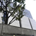 東京地裁、東京高裁などが入る裁判所合同庁舎＝2013年11月、東京・霞が関