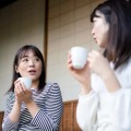 「近所づきあい」に対する考え方はひとそれぞれ違う。ほどよい距離感で隣人たちとつながっていたい人もれいば、濃密な関係を好む人もいる。