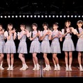 AKB48・18期研究生（左から）工藤華純、八木愛月、成田香姫奈、秋山由奈、新井彩永、山口結愛、迫由芽実、久保姫菜乃（C）AKB48