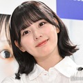 1st写真集「なぎさ」刊行記念イベント囲み取材に応じた齊藤なぎさ（C）モデルプレス