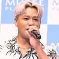 発表会に出席したELLY（C）モデルプレス