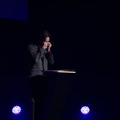 與真司郎「與真司郎announcement」（提供写真）