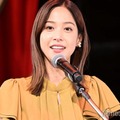 鷲見玲奈（C）モデルプレス