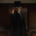 鈴木亮平（C）2023「リボルバー・リリー」フィルムパートナーズ