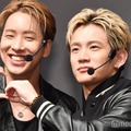 仲良くポーズを決める陣、浦川翔平（C）モデルプレス